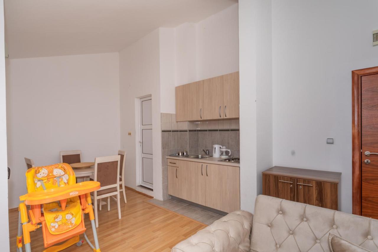 Apartman Sara Bar Exterior foto