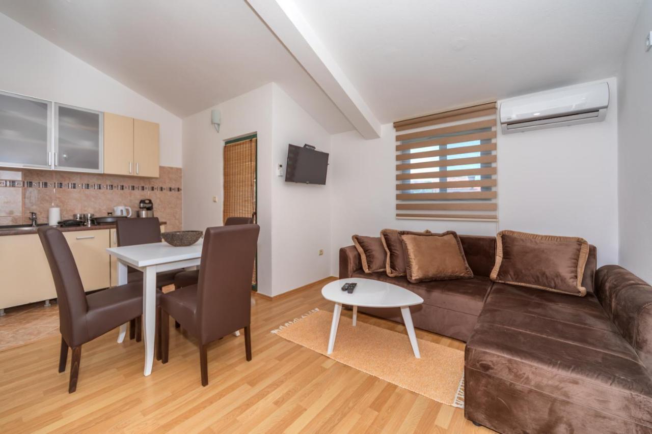 Apartman Sara Bar Exterior foto